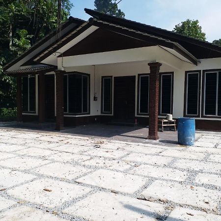Alias Residence - Homestay Kubang Kerian Кота-Бару Екстер'єр фото