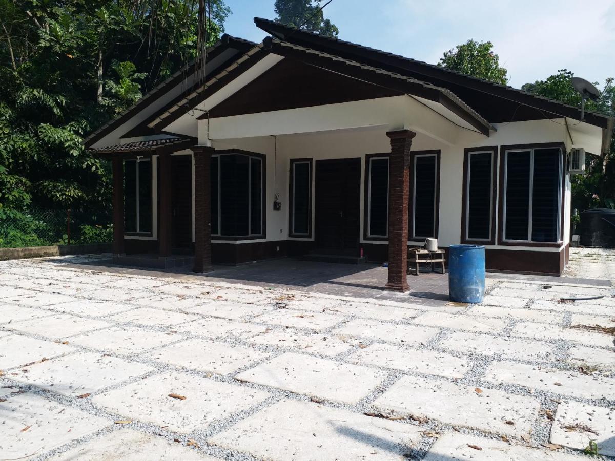 Alias Residence - Homestay Kubang Kerian Кота-Бару Екстер'єр фото